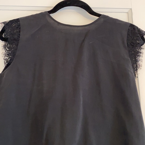 Zara shirt. Party in the back! - Picture 6 of 9